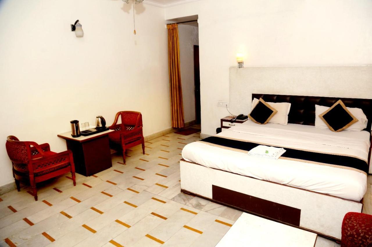 Fabhotel India International Near New Delhi Railway Station Habitación foto