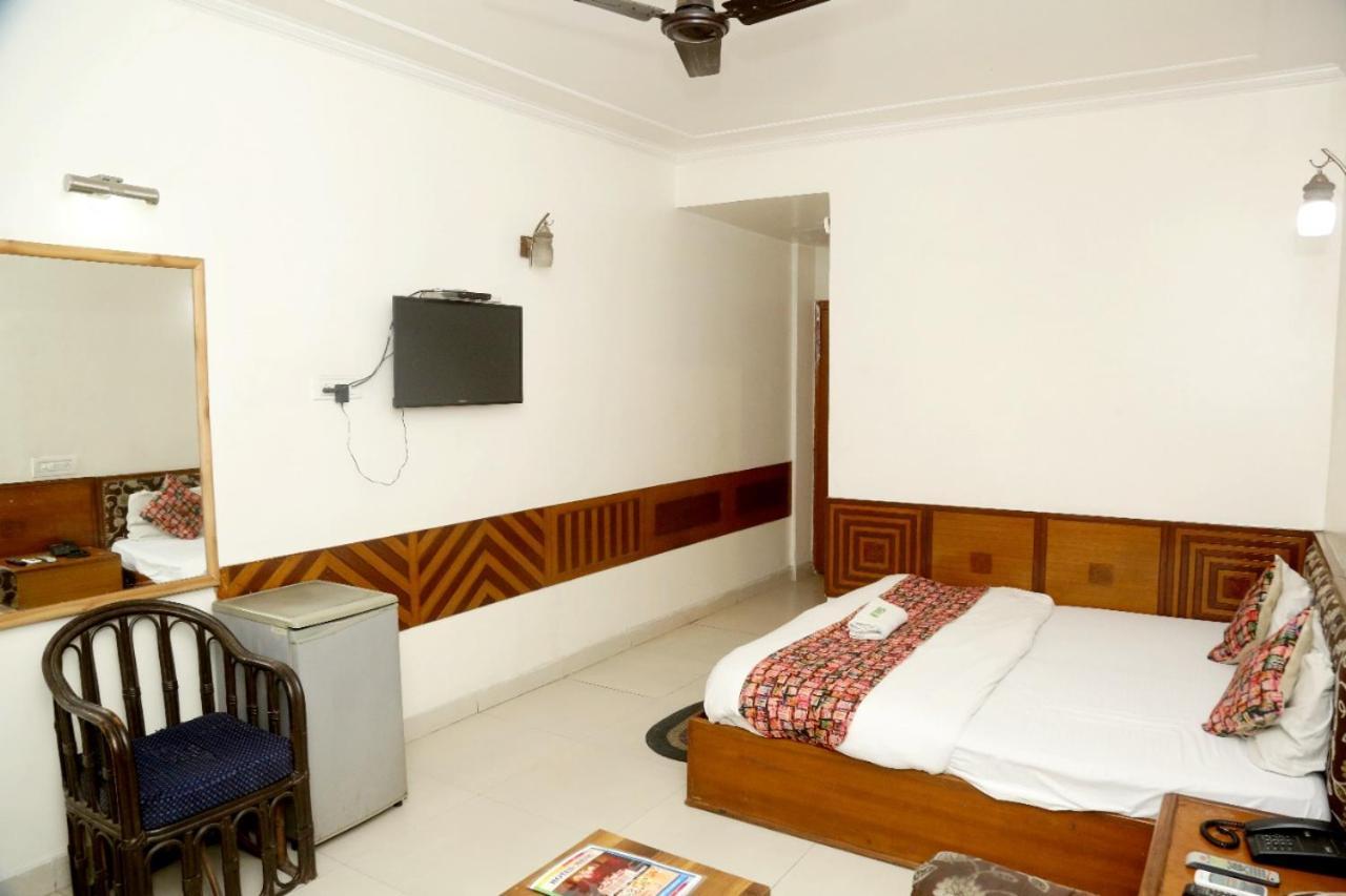 Fabhotel India International Near New Delhi Railway Station Habitación foto